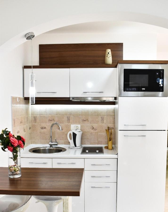 Paunovic Apartments Тиват Экстерьер фото
